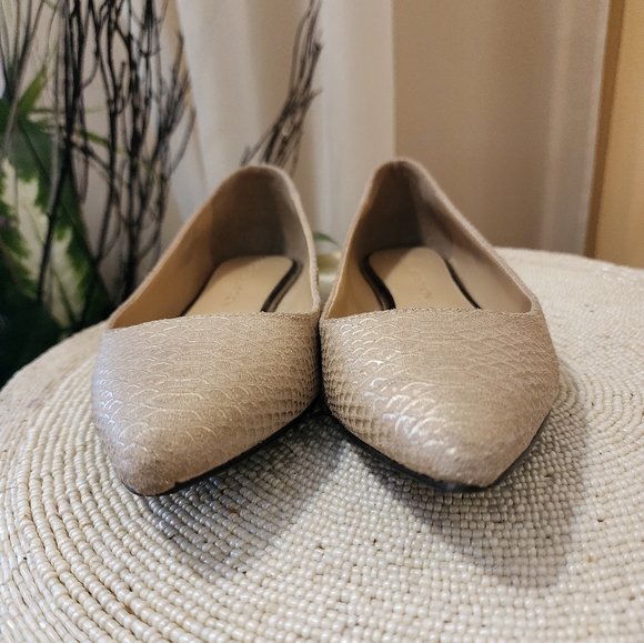 H by Halston Metallic Embossed Python Flats-Lucille (1663) Camel Sz 5.5 - Picture 4 of 8